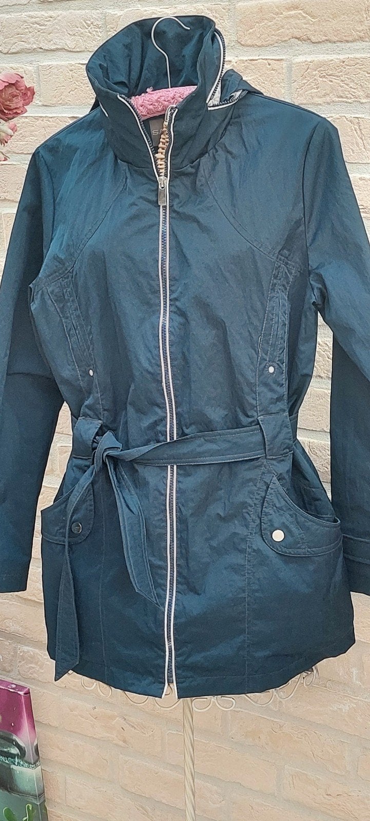 regenjas maat s sarandi, Kleding | Dames, Jassen | Zomer, Overige kleuren, Sarandi, Ophalen of Verzenden, Zo goed als nieuw