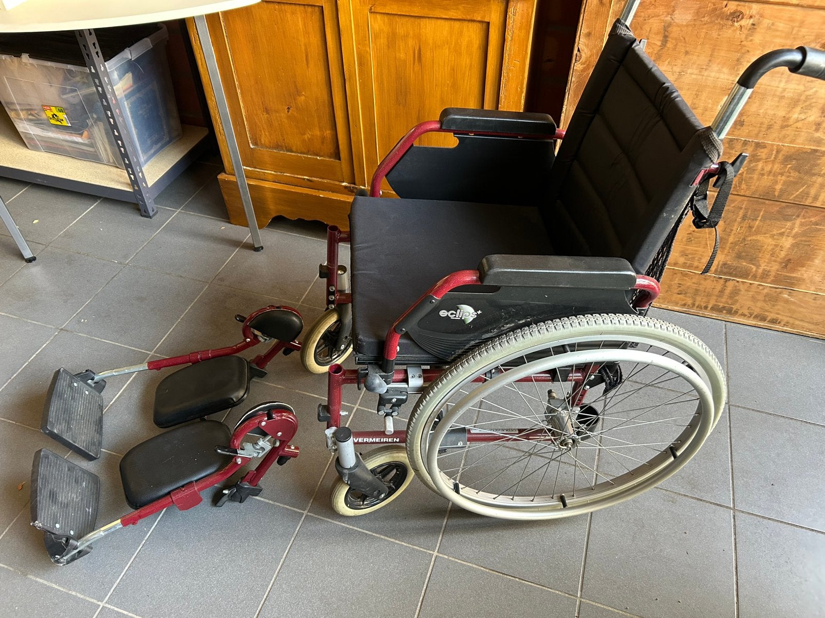 Gebruikt maar degelijke rolstoel, Divers, Chaises roulantes, Enlèvement, Pliant, Utilisé, Fauteuil roulant à pousser