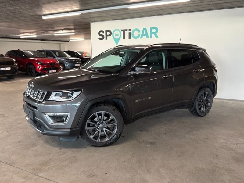 Jeep Compass Turbo T4 Limited 4x2 DDCT, Achat, 110 kW, Entreprise, Noir