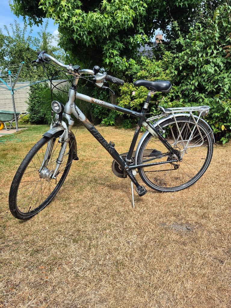 Stadsfiets Trek - kotfiets, Fietsen en Brommers, Fietsen | Heren | Herenfietsen, Gebruikt, Velgrem, Versnellingen, 53 tot 57 cm