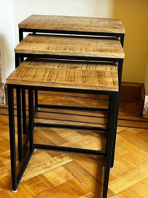 3 tables d'appoint pratiques, Enlèvement, Neuf, Rectangulaire, Modern