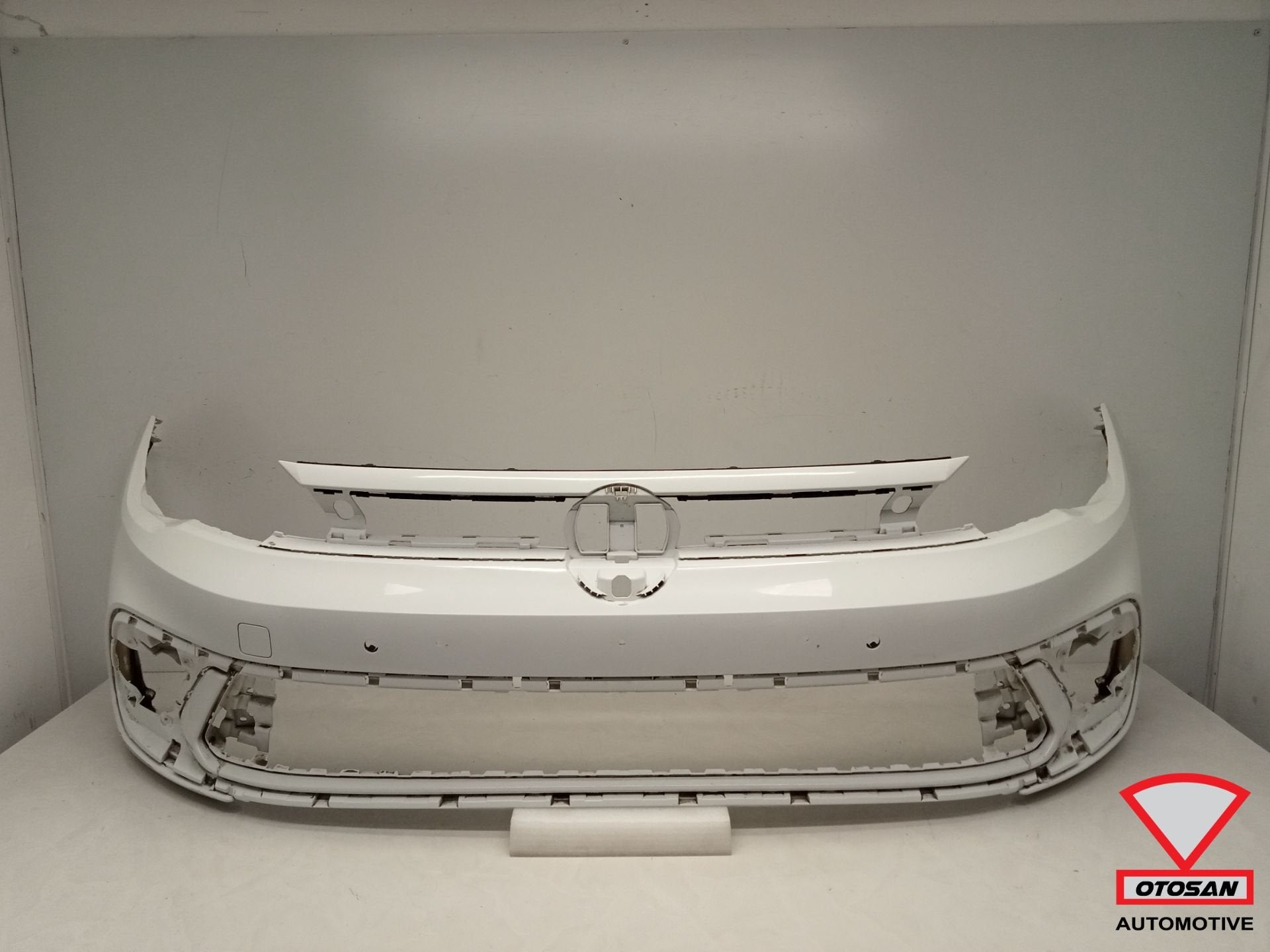 VW Polo 2G Facelift Voorbumper Origineel! 2021+ 4x PDC, Gebruikt, Volkswagen, Volkswagen AG, Vw@volkswagen.de