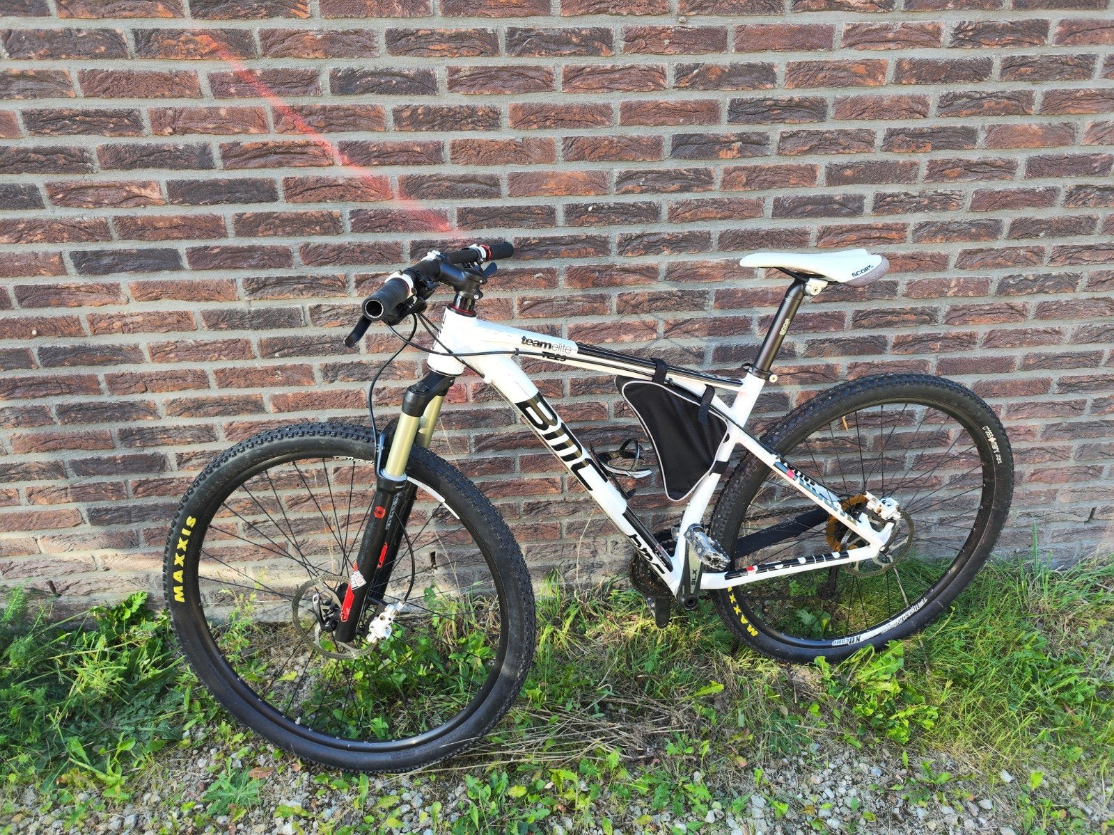 BMC Teamelite TE29 mountainbike, Ophalen