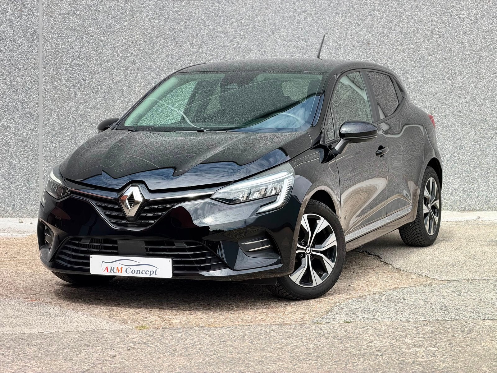 Renault Clio 1.0 Essence 2023 *35000km* Garantie 12 Mois, Autos, Achat, Entreprise, Boîte manuelle, Android Auto