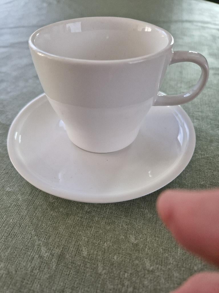 koffiekopjes met onderzetbordje Yong, Huis en Inrichting, Keuken | Servies, Kop(pen) en/of Schotel(s), Porselein, Ophalen