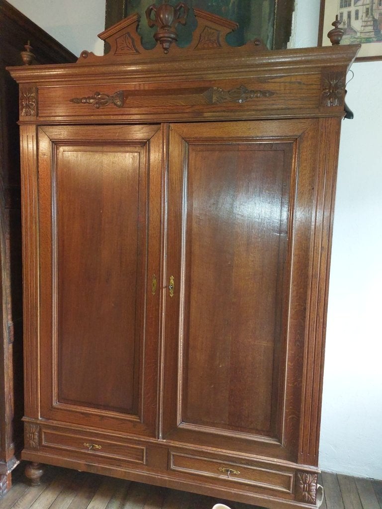 oude eiken hangkast, begin 1900, Ophalen