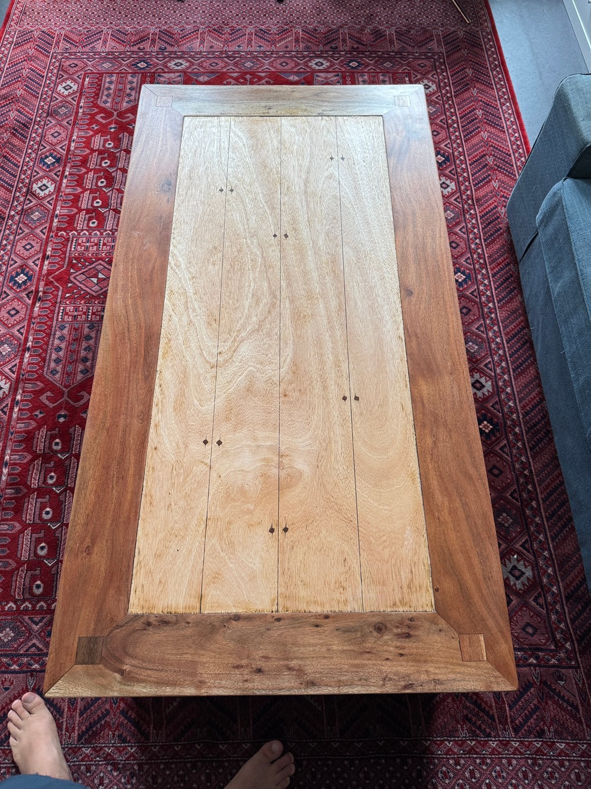 Massieve salontafel in Indisch hardhout Sheesham / Mangohout, Huis en Inrichting, Ophalen, 50 tot 100 cm, Zo goed als nieuw, Overige houtsoorten