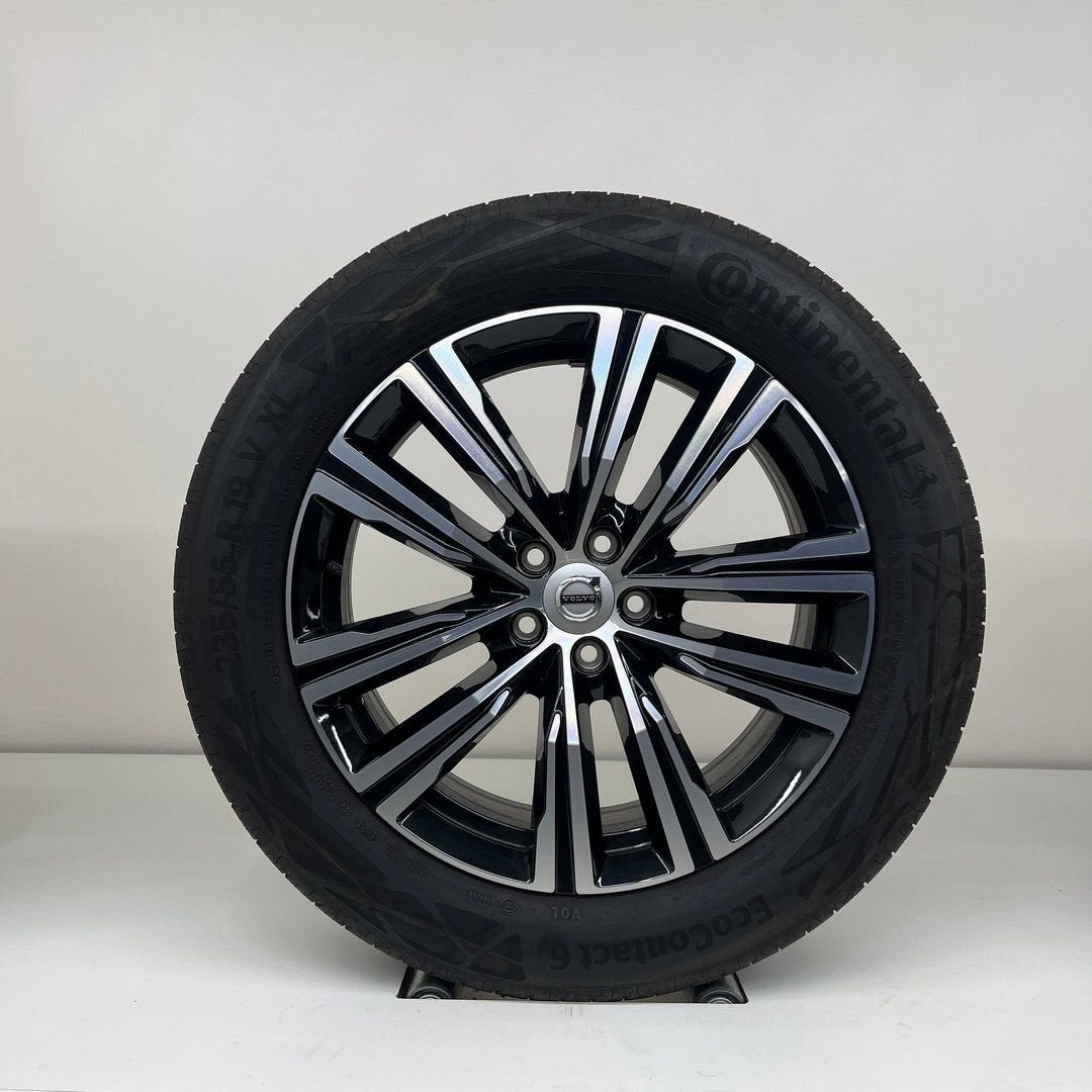Volvo XC60 - 19 inch - zomerbanden, Auto-onderdelen, Banden en Velgen, 19 inch, Gebruikt, Banden en Velgen, Ophalen of Verzenden