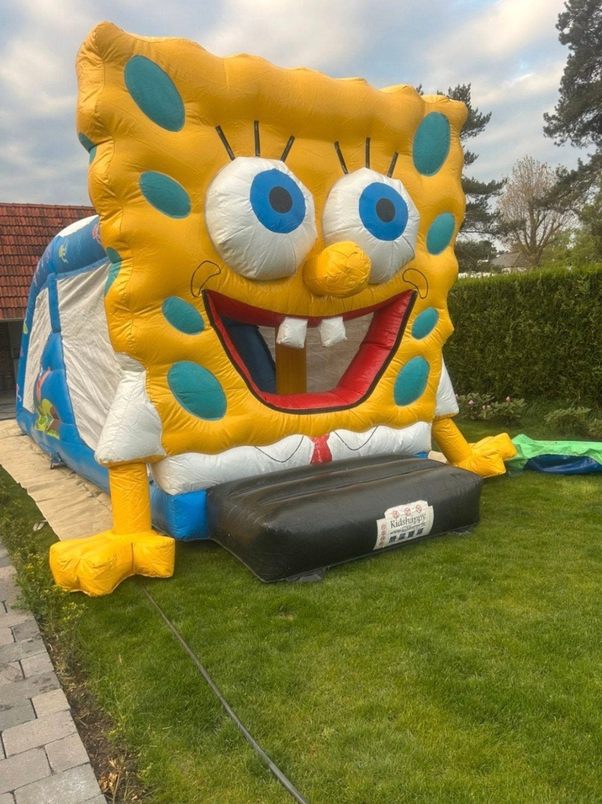 springkasteel spongebob, Ophalen