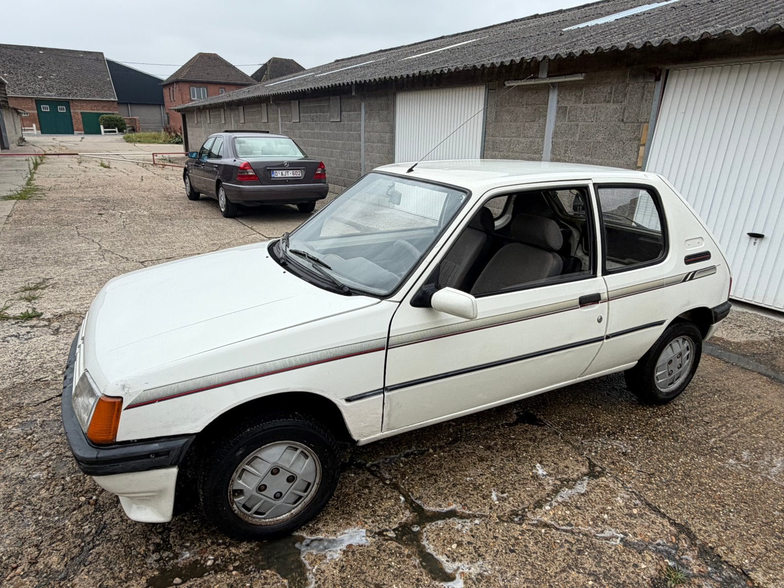 Peugeot 205 XAD 1989, Auto's, Wit, Particulier, 2 deurs, Te koop