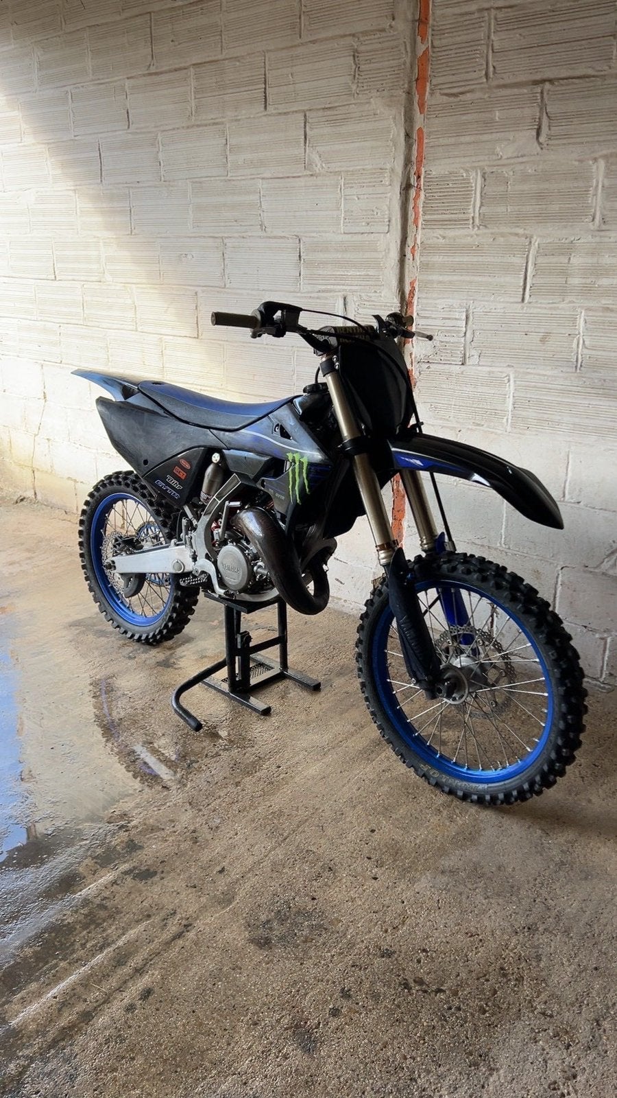 Yamaha YZ 125 2023 Monster édition 87H Total, 125 cm³, Yamaha, Comme neuf, 6 vitesses