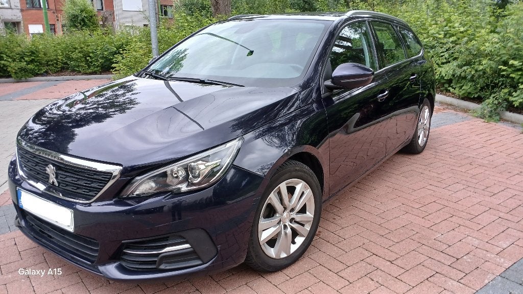 Peugeot 308 SW Essence 7/2020 140dkm 1 st blanc, Achat, 1280 kg, Euro 6, Entreprise