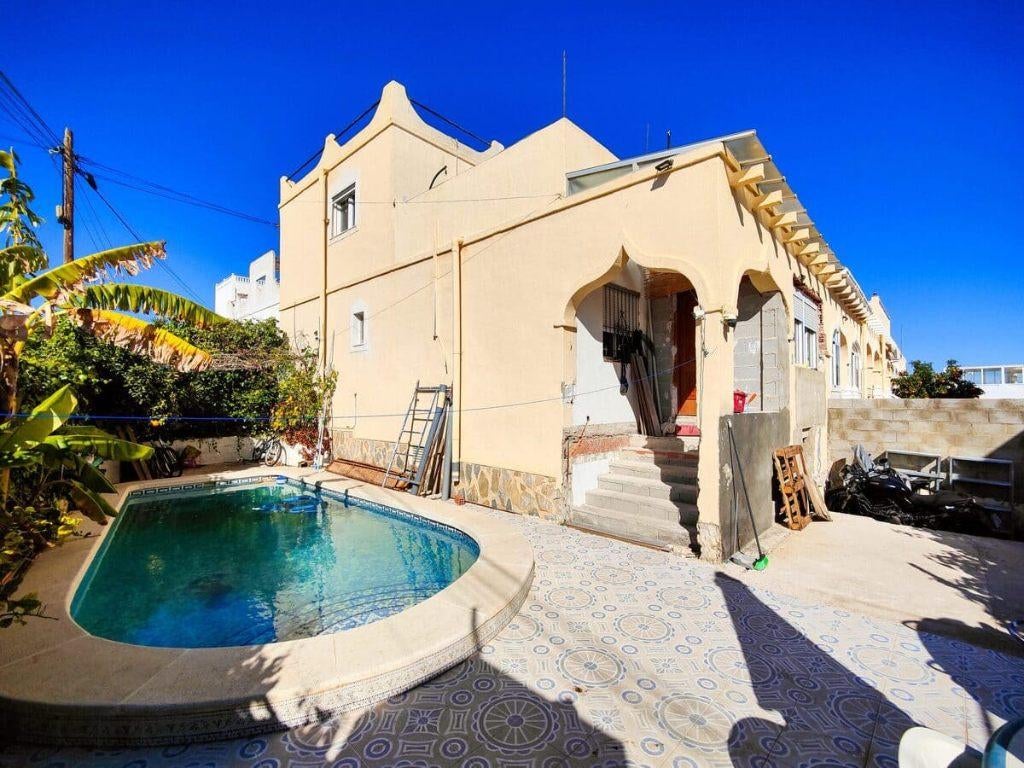 Maison mitoyenne à San Miguel de Salinas, Immo, Étranger, Espagne, Maison d'habitation, Village