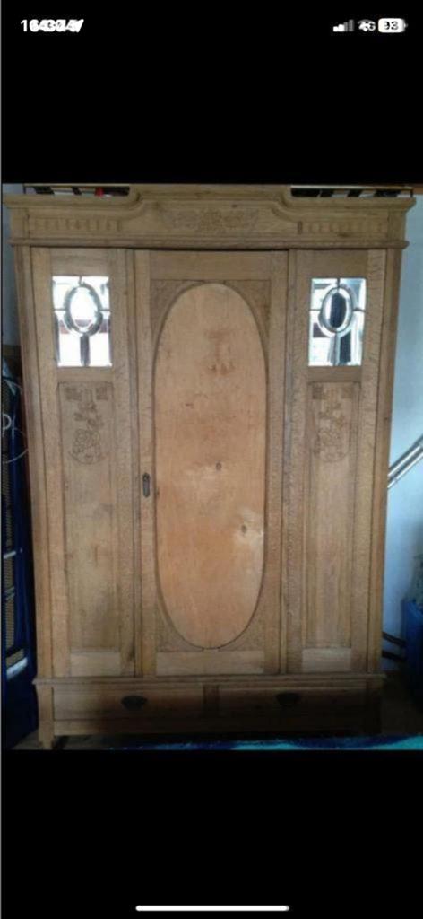 À vendre vieux meuble : Garde robe, Antiquités & Art, Antiquités | Meubles | Armoires, Enlèvement