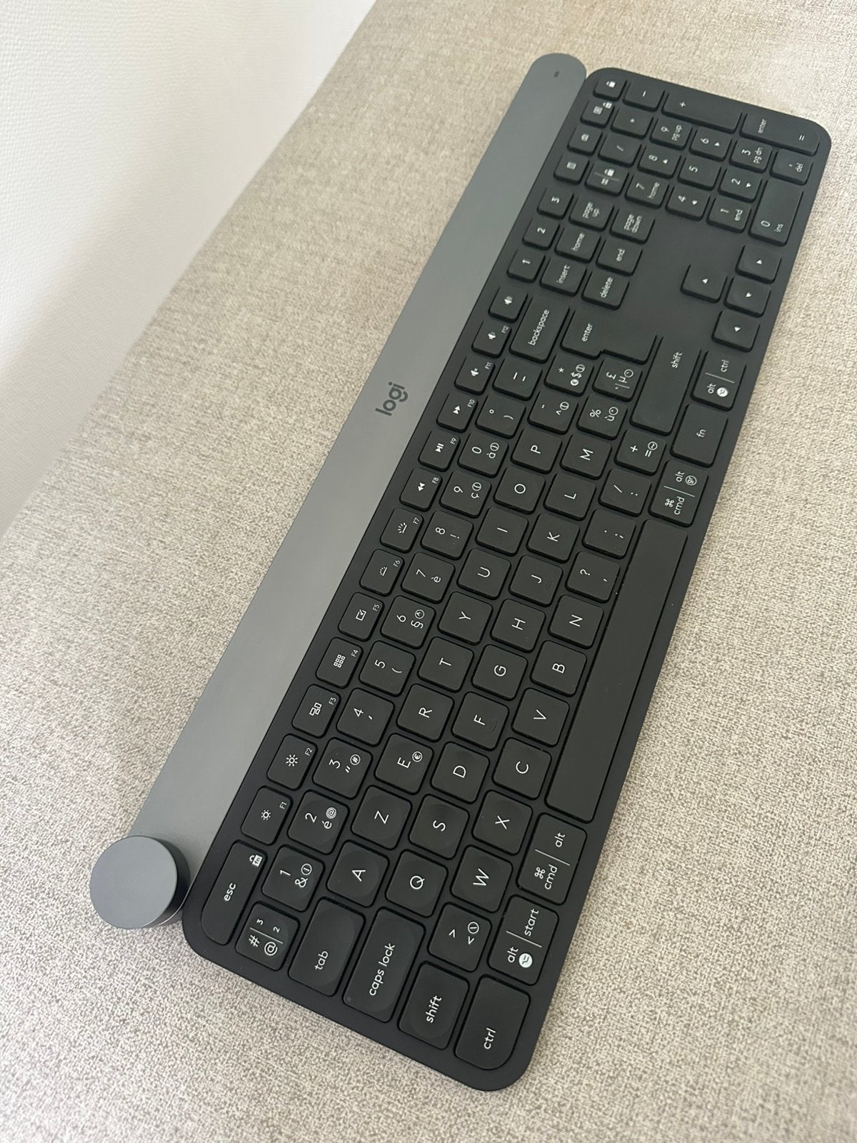 Logitech Craft Toetsenbord Azerty BE, Enlèvement ou Envoi, Azerty, Comme neuf, Multi-appareil