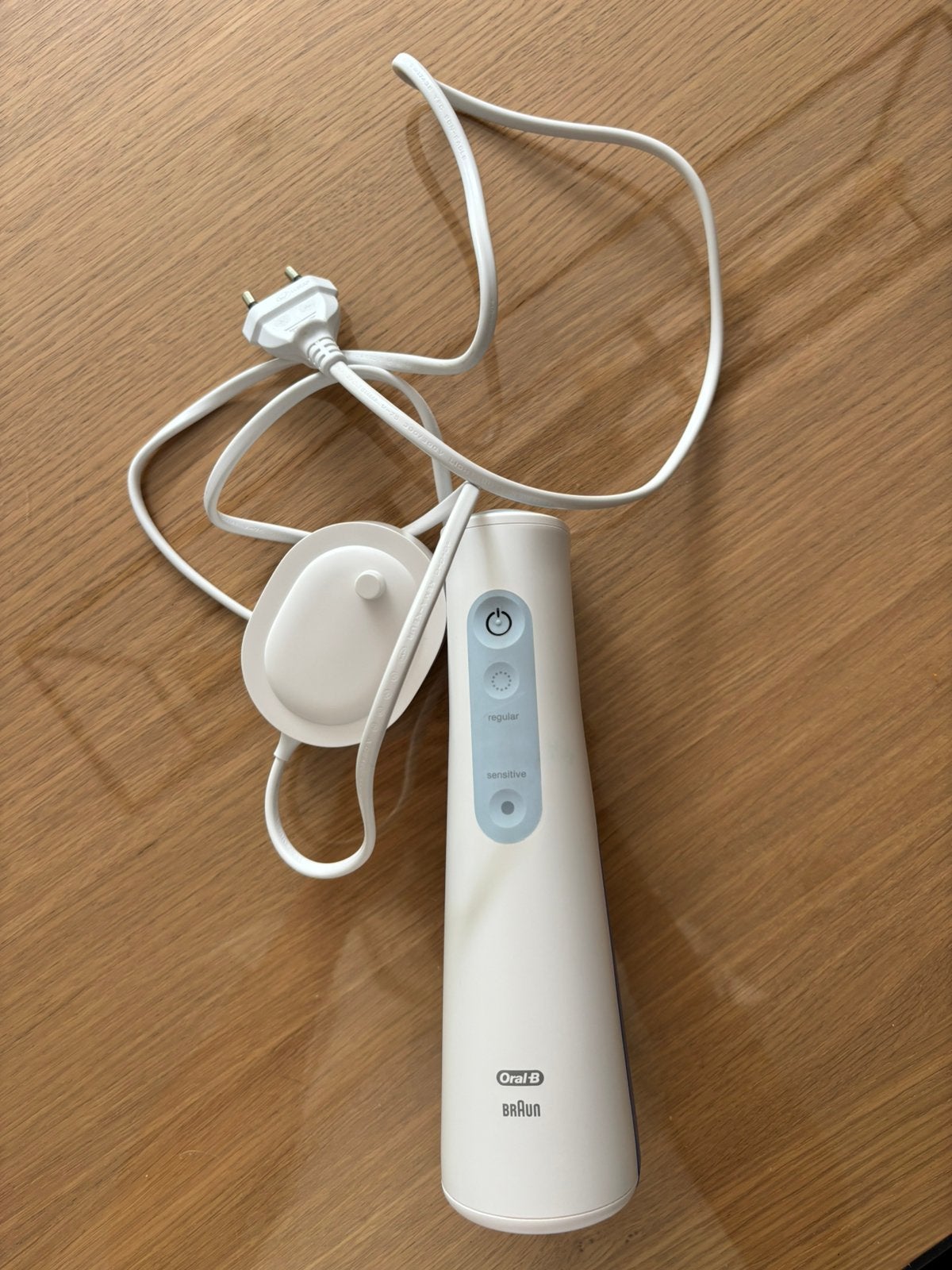 Oral B Dental Jet, Handtassen en Accessoires, Uiterlijk | Mondverzorging, Ophalen of Verzenden, Zo goed als nieuw