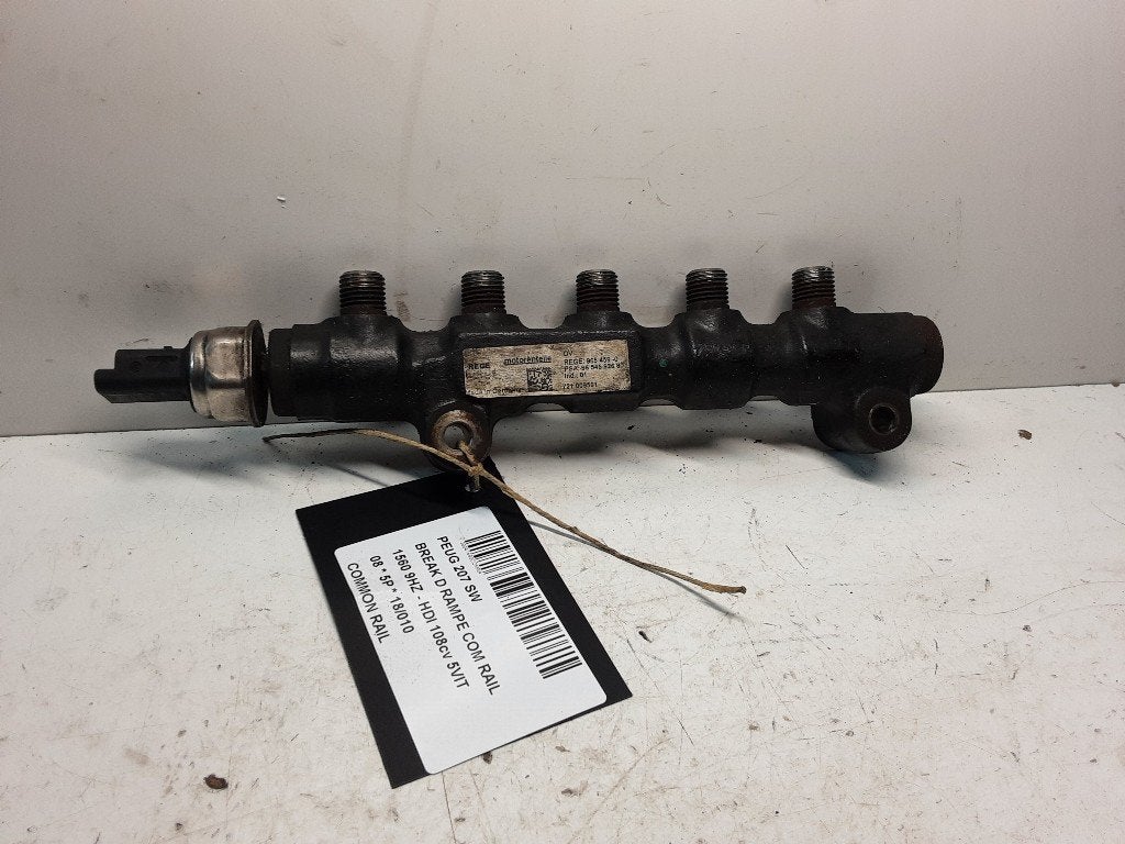RAMPE D'INJECTION Peugeot 207 SW (WE / WU) (9654592680), Kontakt-peugeot@peugeot.com, Utilisé, Peugeot Deutschland GmbH, Bahnhofsplatz
65423  Rüsselsheim, DE