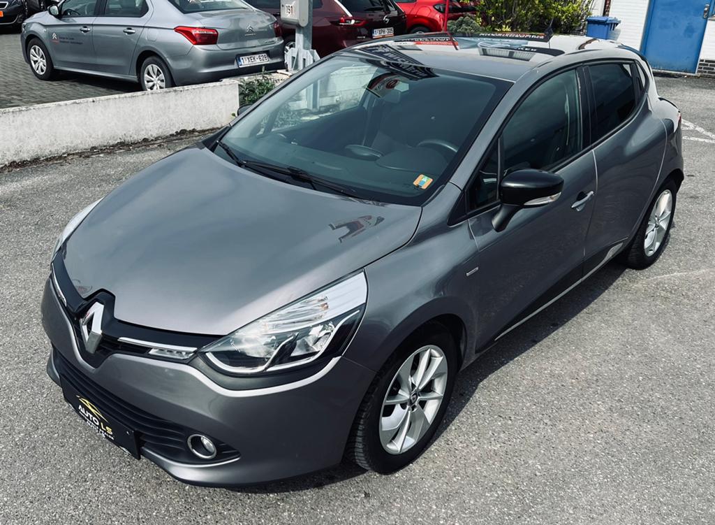 RENAULT CLIO 1.2 TCe AUTOMATIQUE ESSENCE EURO6b, Auto's, Navigatiesysteem, 87 kW, 4 cilinders, Bedrijf