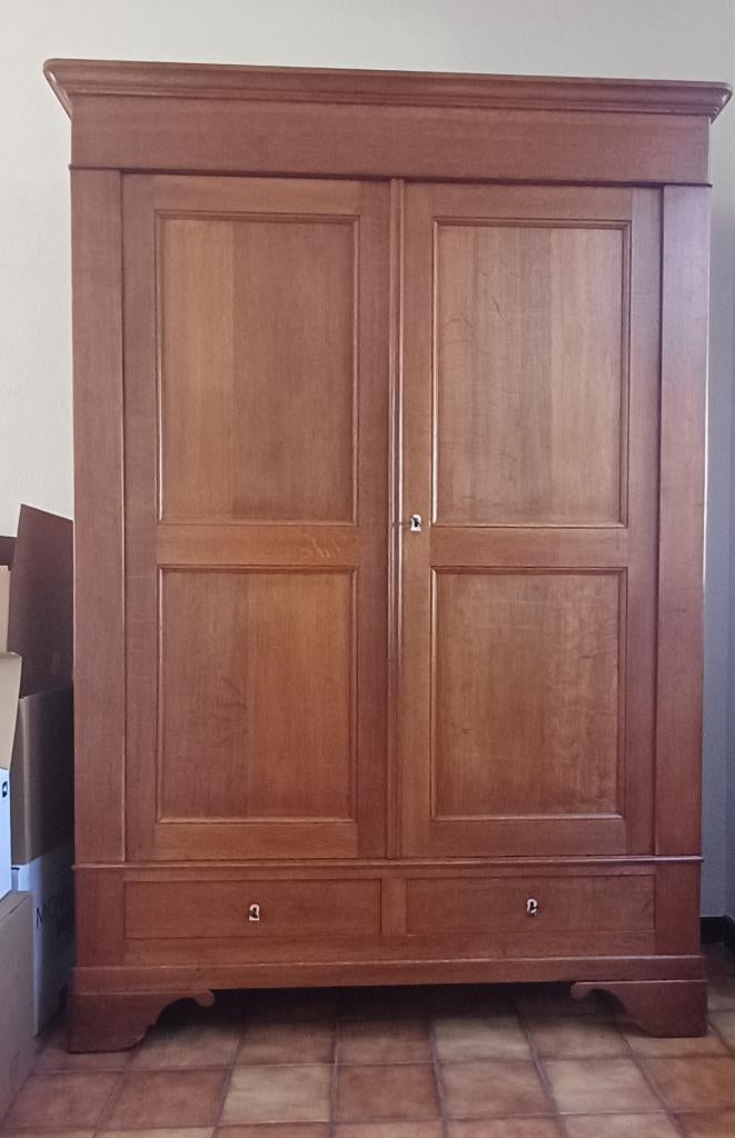Authentique armoire Louis Philippe en chêne du XIXe siècle, Antiquités & Art, Antiquités | Meubles | Armoires, Enlèvement