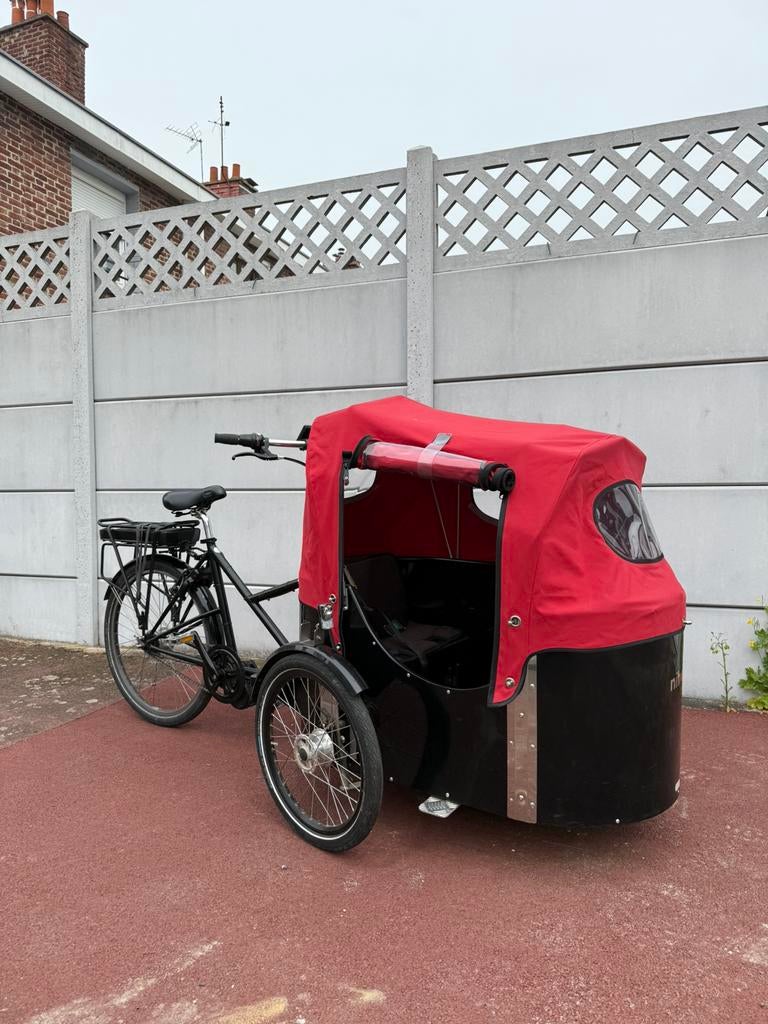 Velo nihola 4 places electrique, Fietsen en Brommers, Ophalen of Verzenden, Zo goed als nieuw