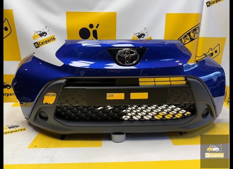 Toyota Aygo X Voorbumper origineel Compleet Nieuw!, Info@toyota.co.jp, Gebruikt, Voor, Toyota Motor Corporation