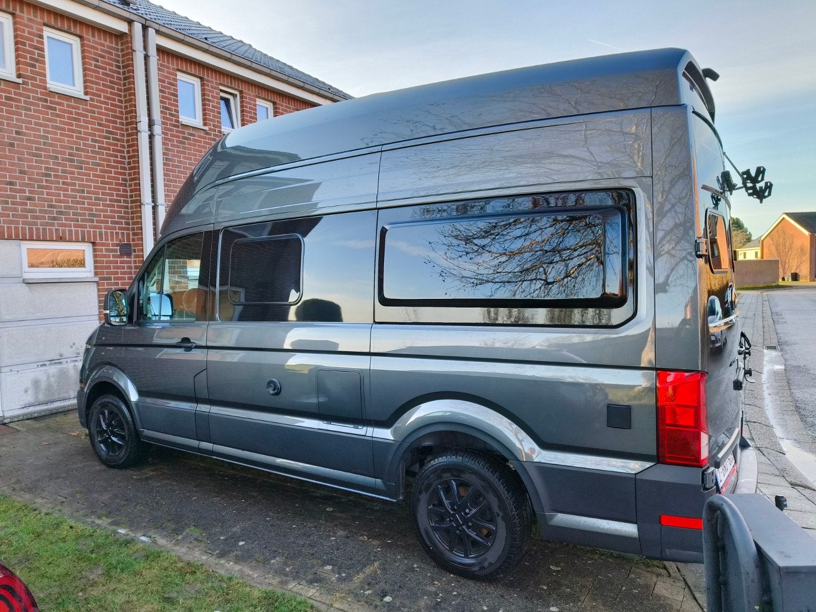 VW Grand California - 2021 - 30.006Km, Caravanes & Camping, Camping-cars, Jusqu'à 4, Volkswagen, Réfrigérateur, Diesel
