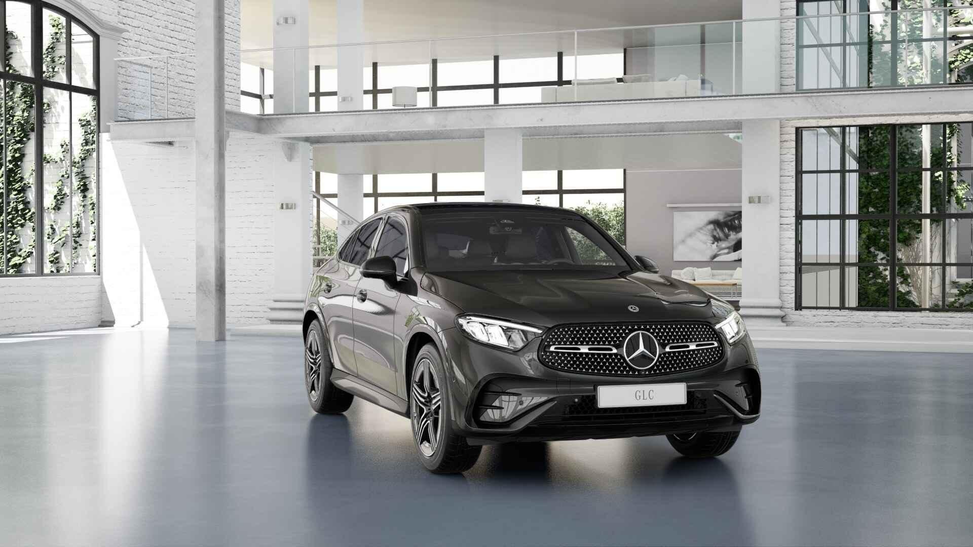 Mercedes-Benz GLC-Klasse 200 4MATIC Coupé AMG Line | Panora, 167 g/km, Argent ou Gris, https://public.car-pass.be/vhr/dd77eb27-5d63-4dea-9c24-452bd5731452