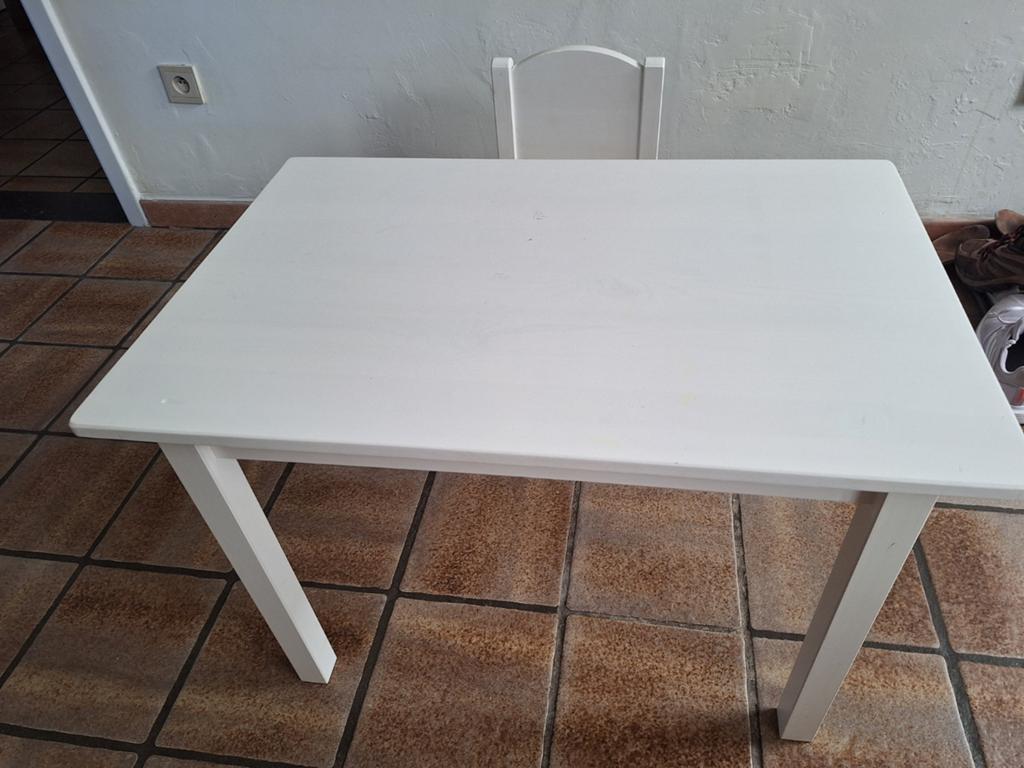Ikea kindertafeltje wit, hout, Huis en Inrichting, Tafels | Statafels, Ophalen