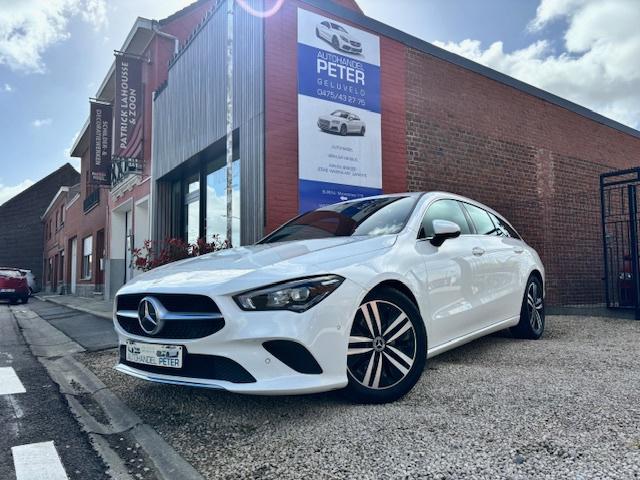MERCEDES CLA180 SHOOTING BREAK 1.3i BUSINESS SOLUTION 2021, Auto's, Mercedes-Benz, CLA, 4 cilinders, Wit, Leder