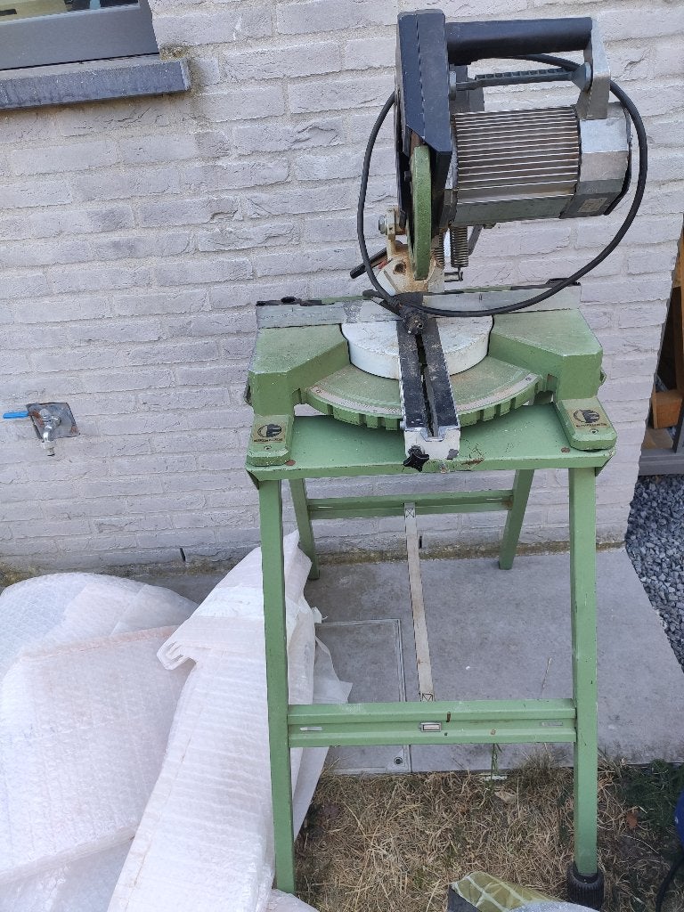 Elektra Beckum KGS 250 afkortzaag met voetstuk, Doe-het-zelf en Bouw, Gereedschap | Zaagmachines, Ophalen, Gebruikt, Afkortzaag