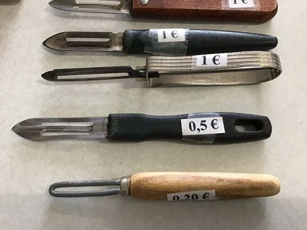 divers éplucheuses et trognons de pommes de terre et plus, Maison & Meubles, Enlèvement ou Envoi, Comme neuf
