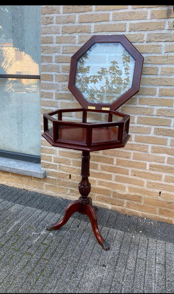 Prachtige tafeltje mahonie met geslepen glas, Antiek en Kunst, Ophalen of Verzenden