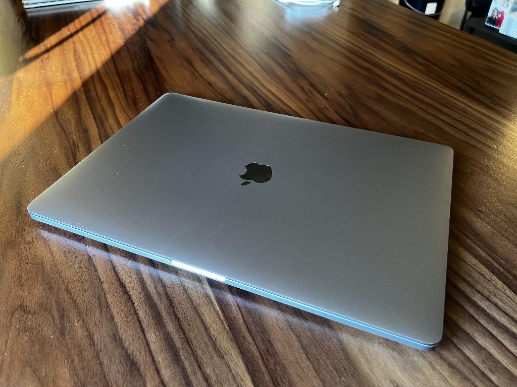 MacBook Pro 16 inch 2019 (QWERTY) | i9 | 1TB SSD | 32GB RAM, Computers en Software, Apple Macbooks, MacBook Pro, 1 TB of meer