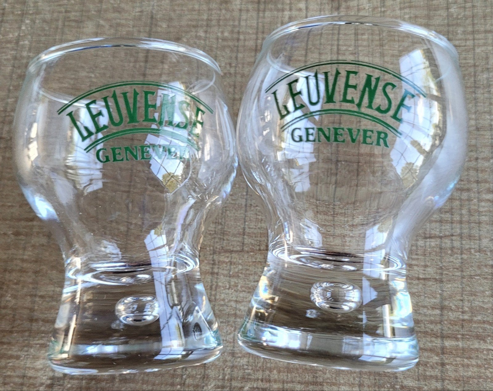 Leuvense Genever: 2 glaasjes, Ophalen of Verzenden, Zo goed als nieuw, Borrel- of Shotglas
