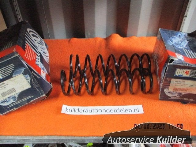 Set achterveren Hyundai Lantra JI 91-95 QSS2225  55350-28205, -, Herkomst onderdeel bekend, -, Nieuw
