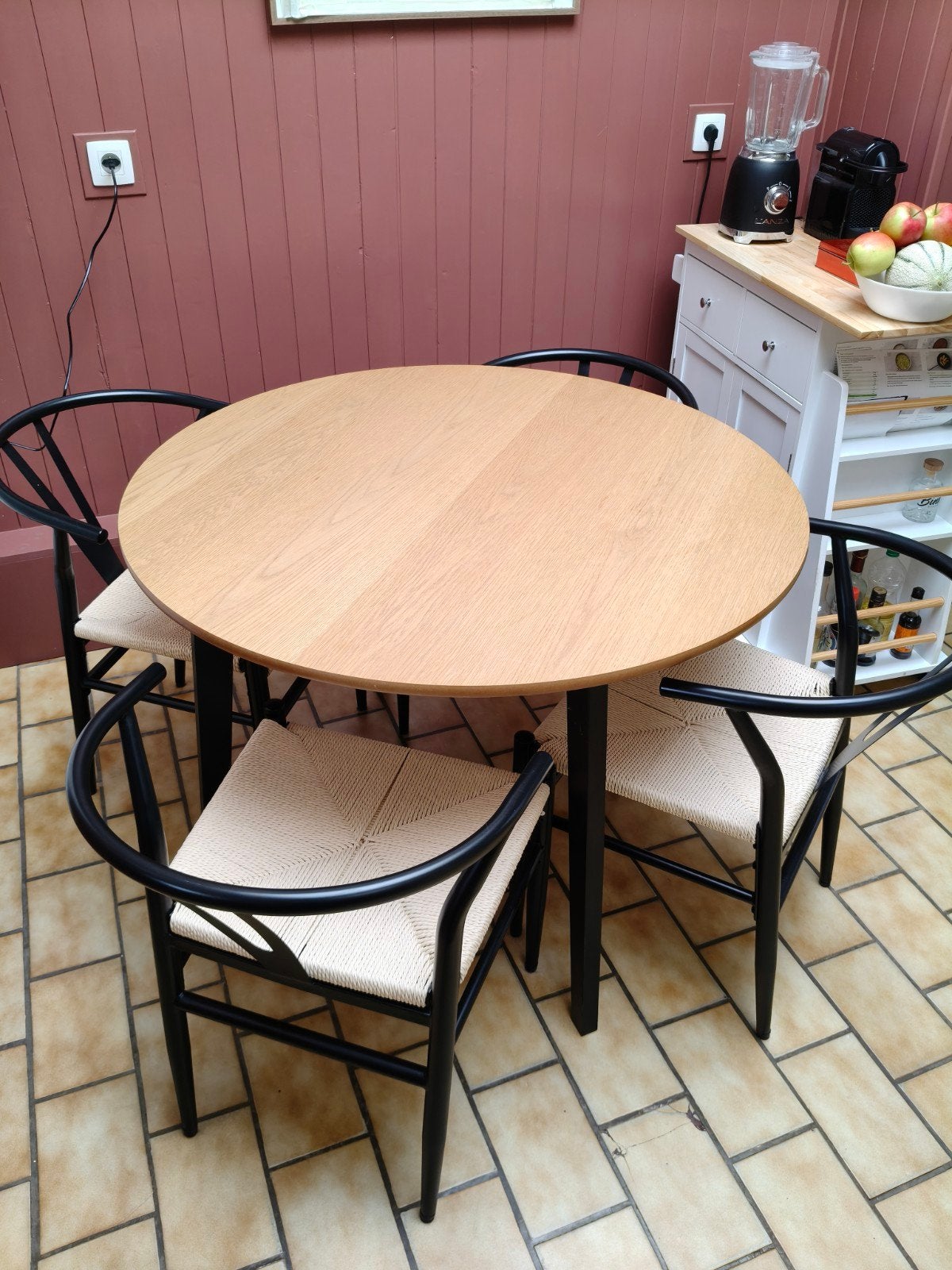 4 Wishbone stijl eetkamerstoelen, Maison & Meubles, Chaises, Enlèvement, Noir, Osier ou Rotin, Wishbone