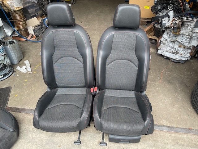 INTERIEUR Seat Leon ST (5FF) (01-2012/08-2020), Auto-onderdelen, Gebruikt, Service@seat.de, Seat Deutschland GmbH, Seat