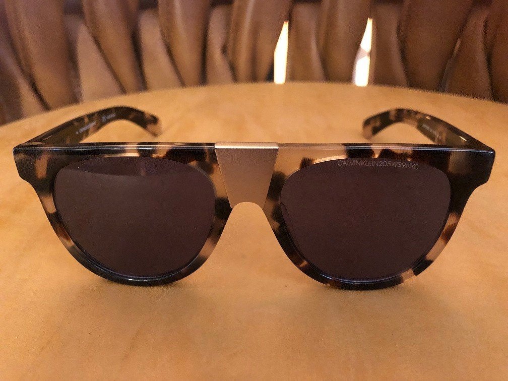 NIEUWE EXCLUSIEVE Calvin Klein ZONNEBRIL CKNYC1851S 244, Bijoux, Sacs & Beauté, Lunettes de Soleil & Lunettes | Femmes, Neuf, Autres marques