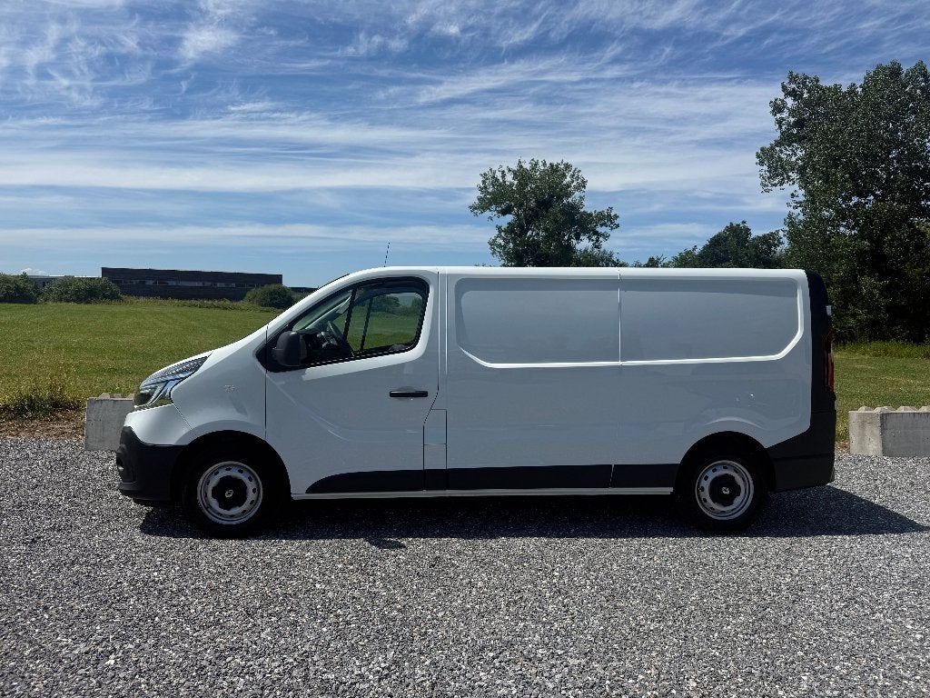 Renault Trafic 2.0L L2 **Clim Cruise Attelage**, Essai à domicile, Achat, Euro 6, Entreprise