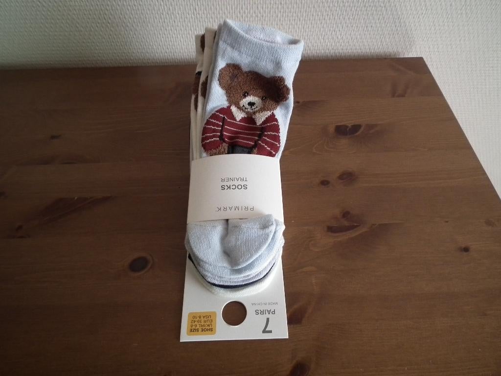 7 paires de Chaussettes, motifs oursons, pour femme (39-42), Vêtements | Femmes, Chaussettes & Bas, Neuf, Socquettes et Bas genoux