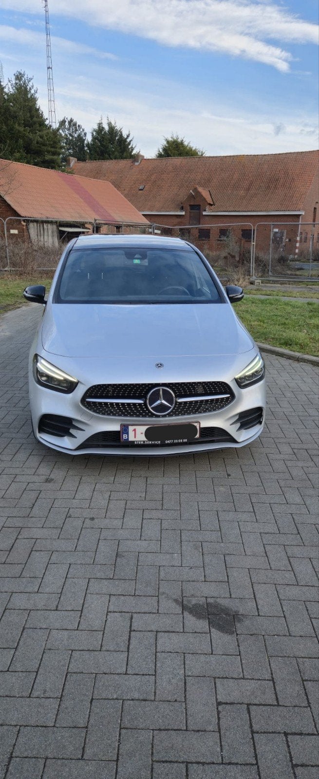 Mercedes Benz B 220 benzine  4 matic, Autos, Argent ou Gris, Achat, Euro 6, Phares entièrement LED