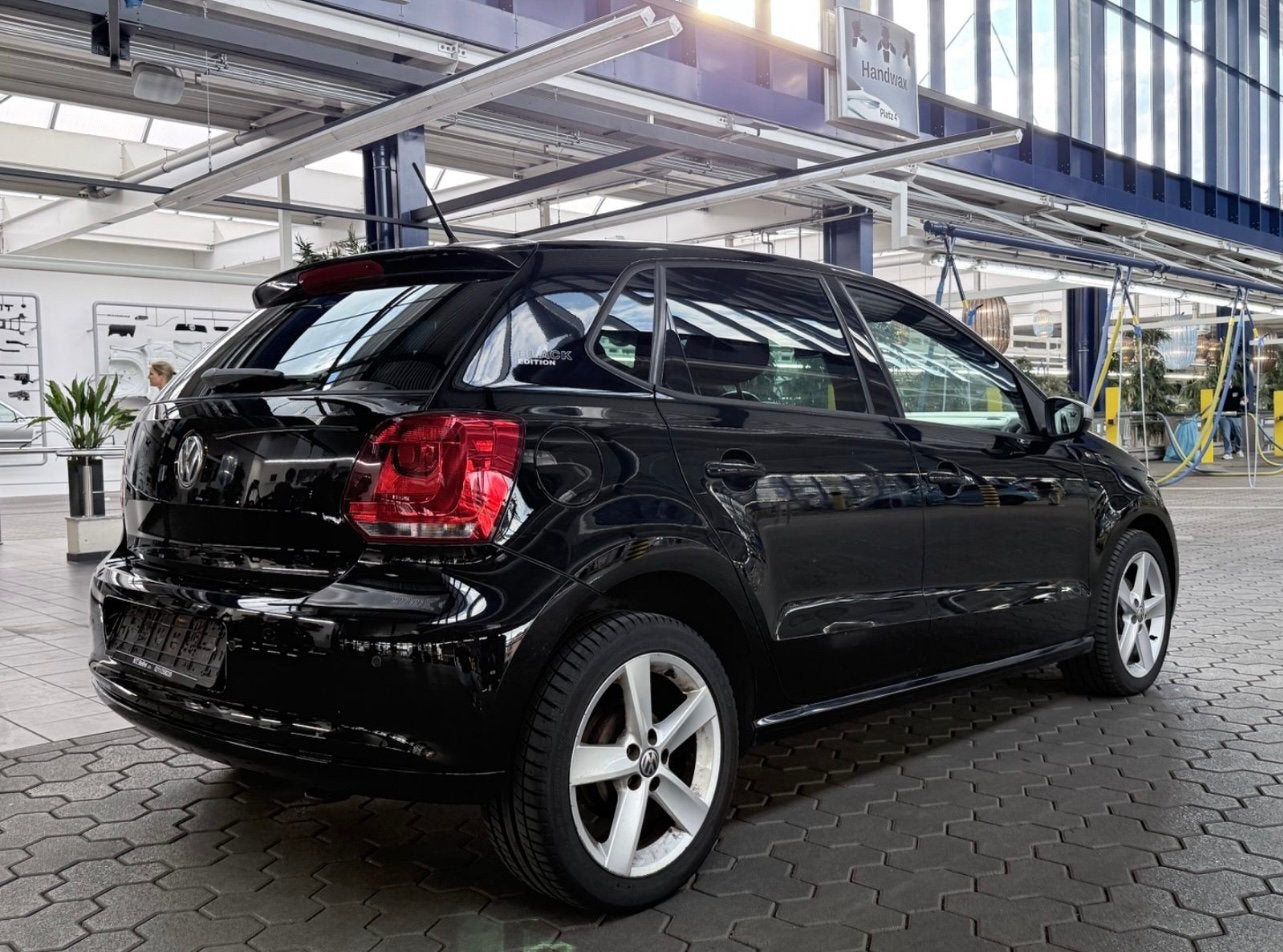 Volkswagen Polo 2012, Airconditioning, Zwart, Handgeschakeld, Particulier