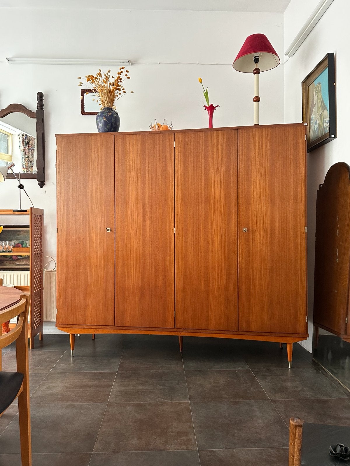 Armoire 4 portes en teck, double penderie, années 60, Enlèvement, Comme neuf, Teck