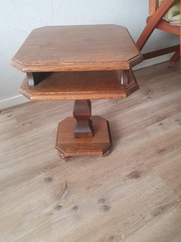 Petite table, Maison & Meubles, Tables | Tables d'appoint, Enlèvement
