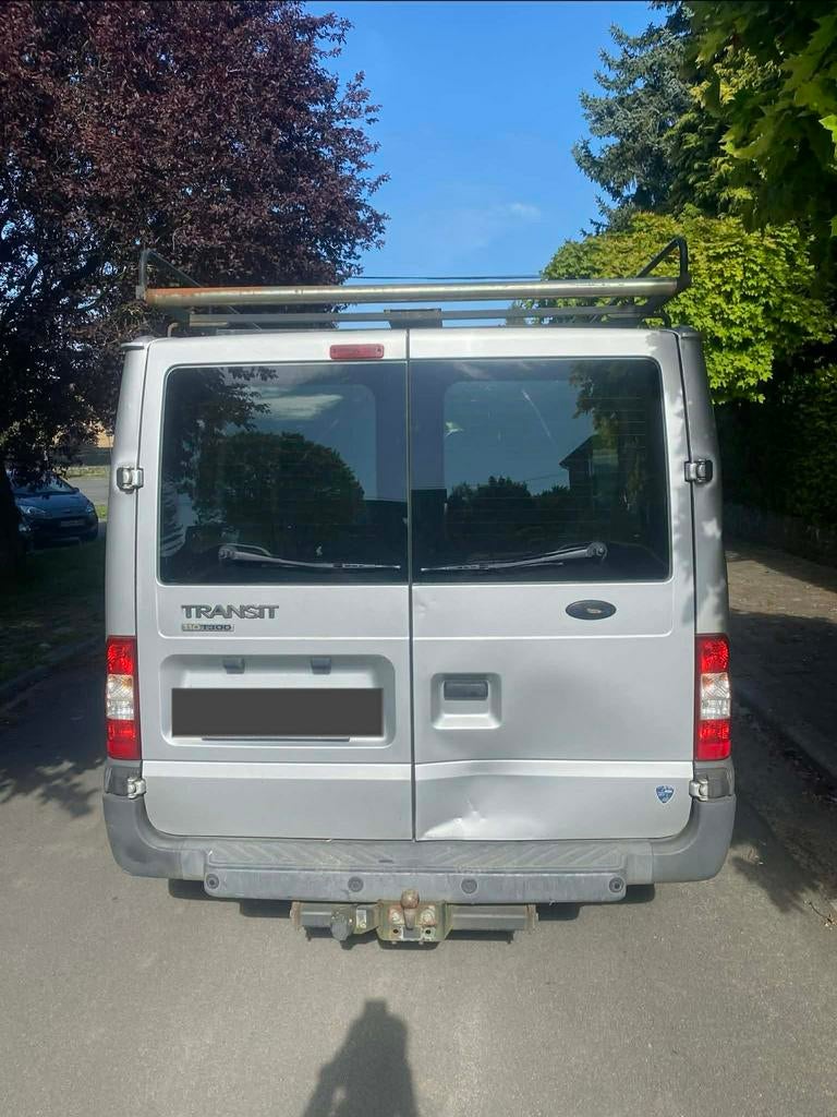 Ford Transit 2.2 Tdci prete à immatriculer, Autos, Attache-remorque, Argent ou Gris, Achat, 4 portes