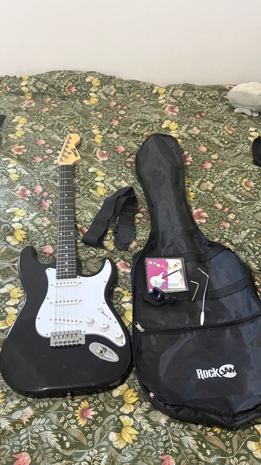 Electric gitaar + speaker, Ophalen, Zo goed als nieuw, Met versterker