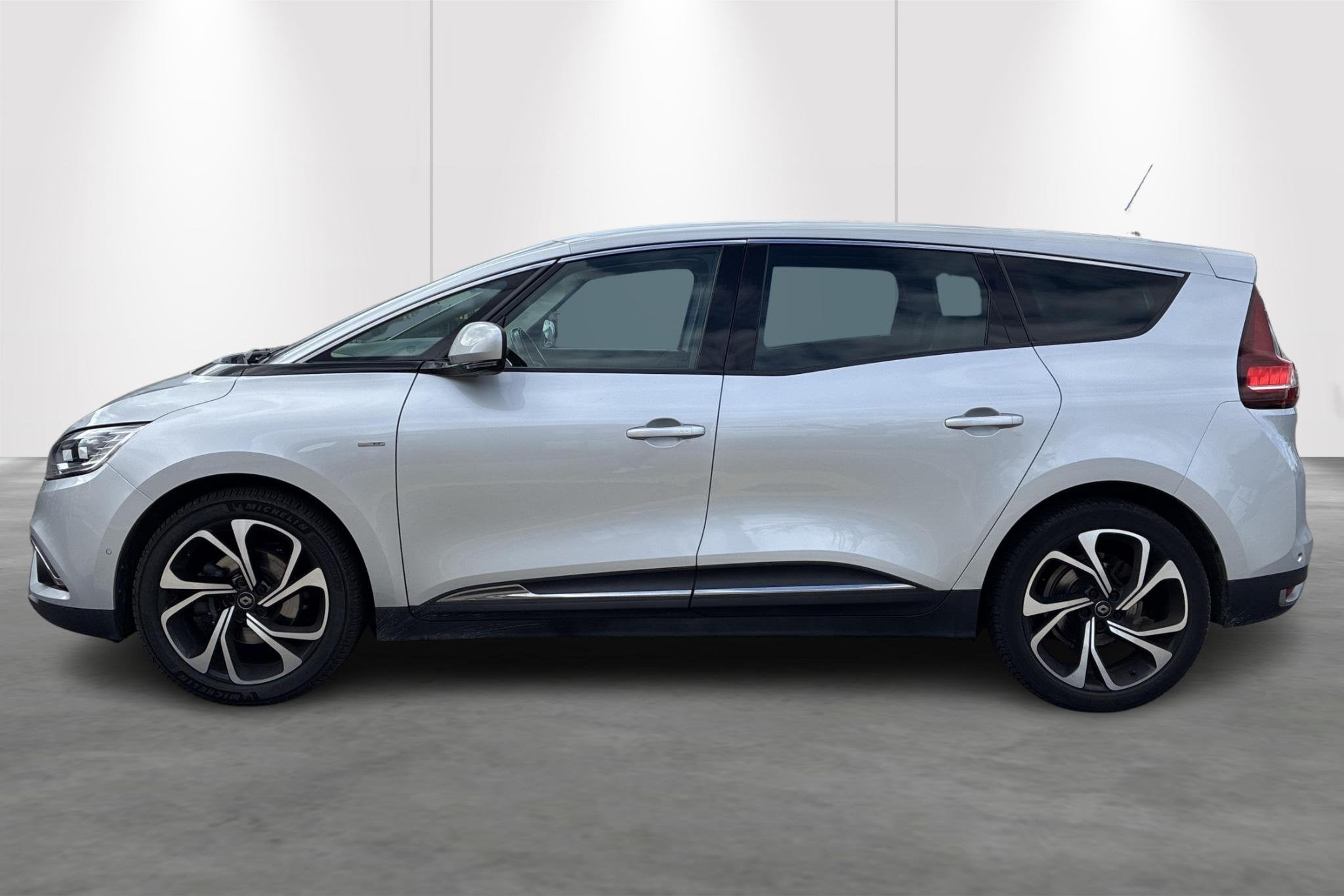 Renault Grand Scénic Energy TCe 140 Bose Edition 7P, Autos, Argent ou Gris, Achat, Euro 6, Entreprise
