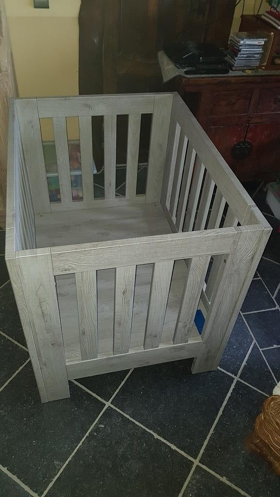 Baby speelpark TWF, Kinderen en Baby's, Ophalen, Zo goed als nieuw, Rechthoekig, In hoogte verstelbaar