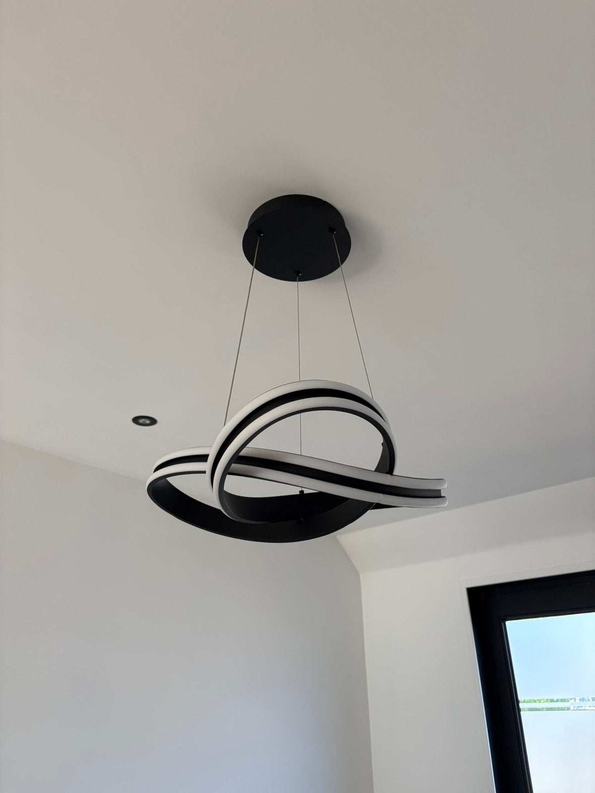 Moderne LED hanglamp - perfecte staat!, Huis en Inrichting, Ophalen, Kunststof, Inclusief lichtbron, Hanglamp