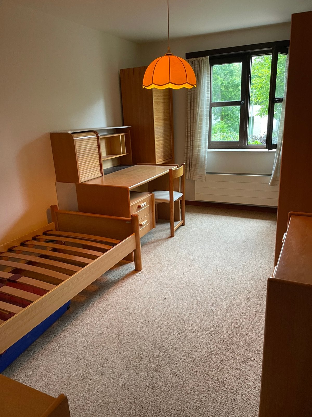 Chambre avec placards et bureau, Immo, Appartements & Studios à louer